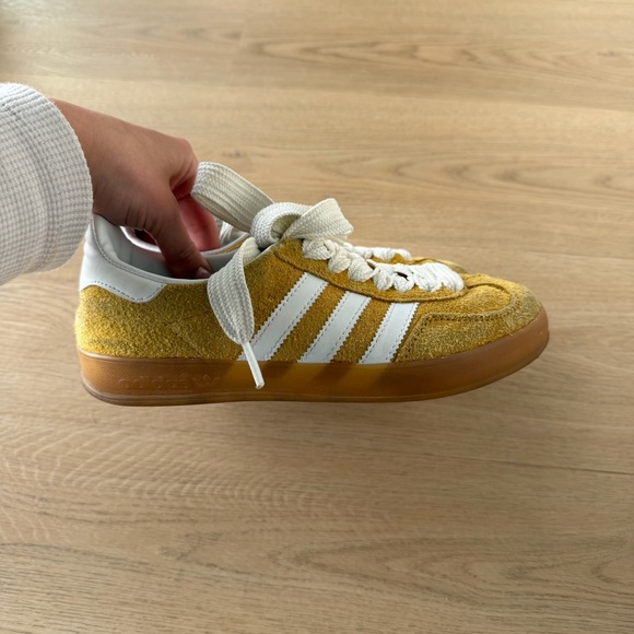 Adidas Gazelle Mustard and White Suede Sneakers - Picture 2 of 5